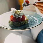 Pomo & Restaurant