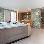 Pomo & Restaurant 酒店 艾奇罗里斯