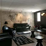 酒店 Pomo & Restaurant 艾奇罗里斯