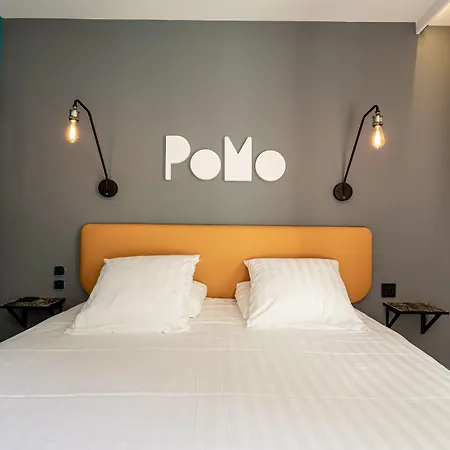 מלון Pomo & Restaurant