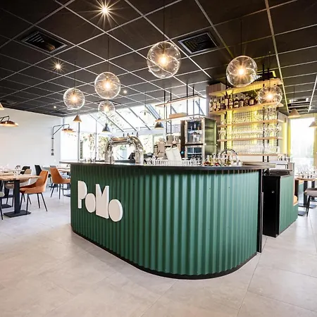 Pomo & Restaurant Эшироль