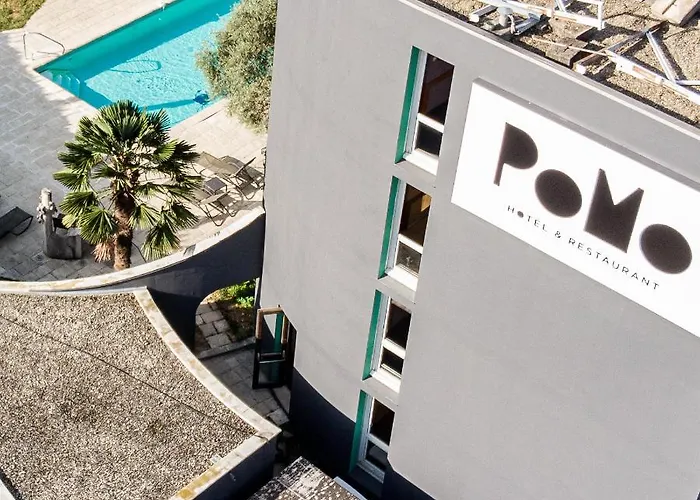 Pomo & Restaurant Hotel