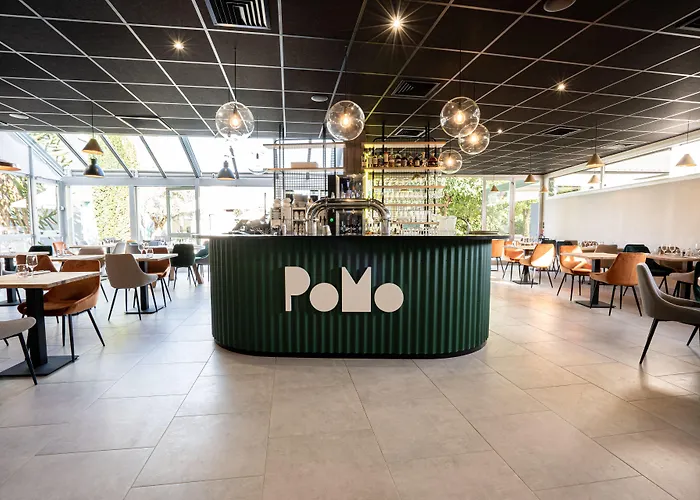 Hotel Pomo & Restaurant 4*