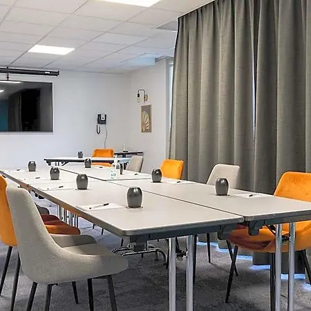 Pomo & Restaurant 4*
