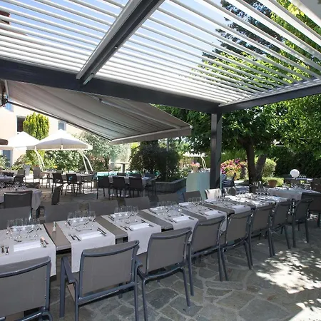 Pomo & Restaurant Hotell Échirolles