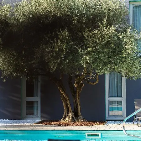 Hotell Pomo & Restaurant