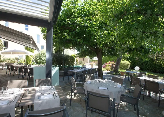 Pomo Hôtel&restaurant Hotel 4*