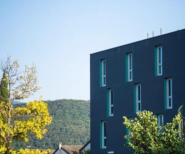 Pomo & Restaurant